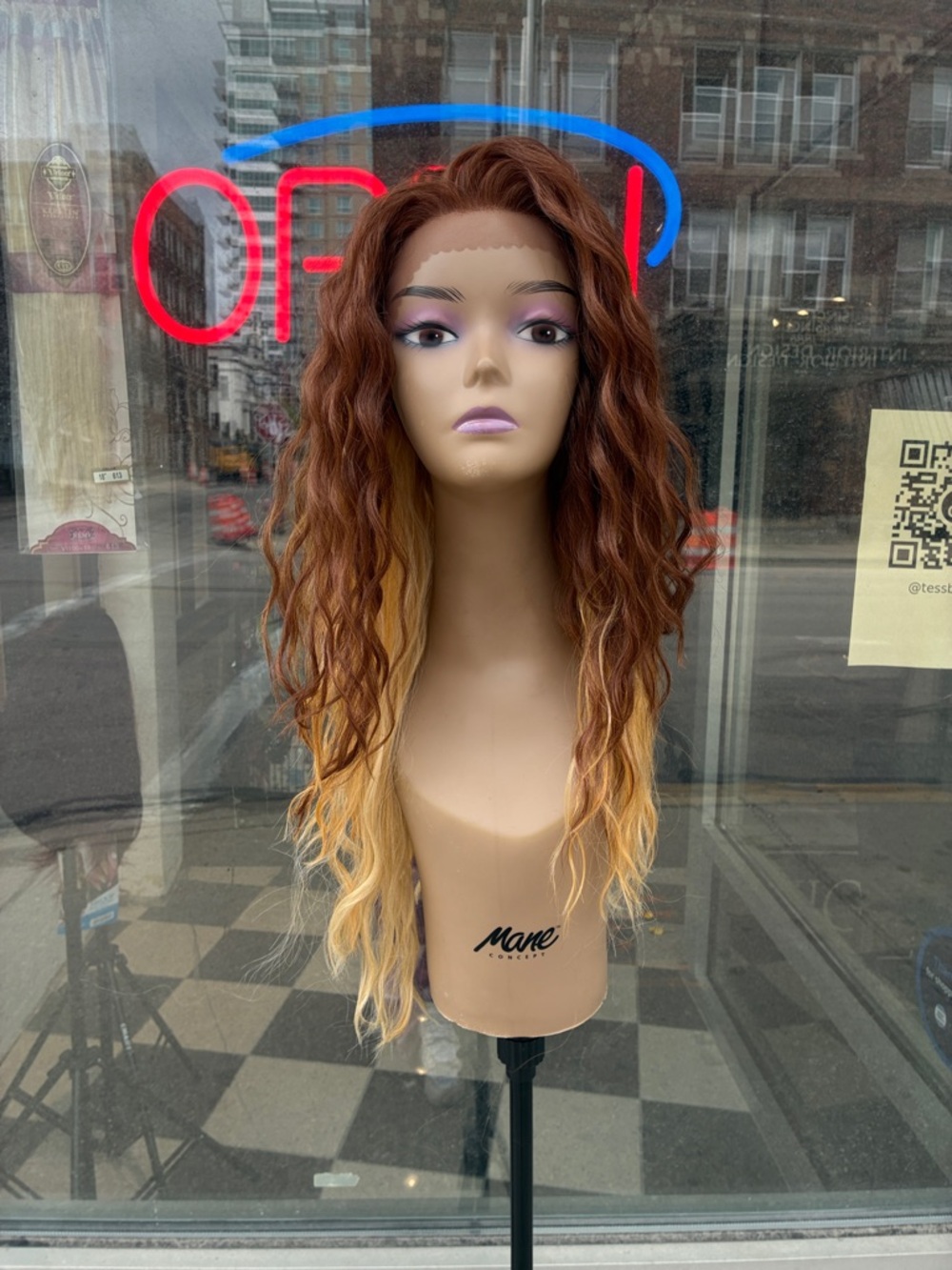 Ombré Brown to Blonde Ombre Wavy Lace Front Wig